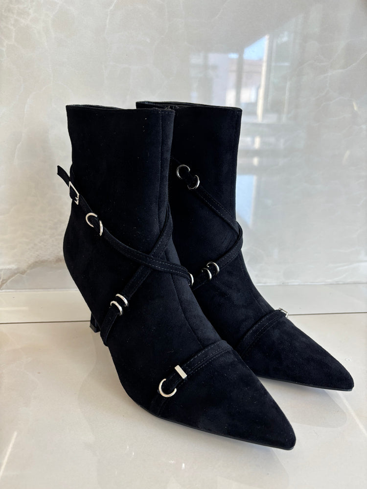 STIVALETTO LACCETTI - NERO