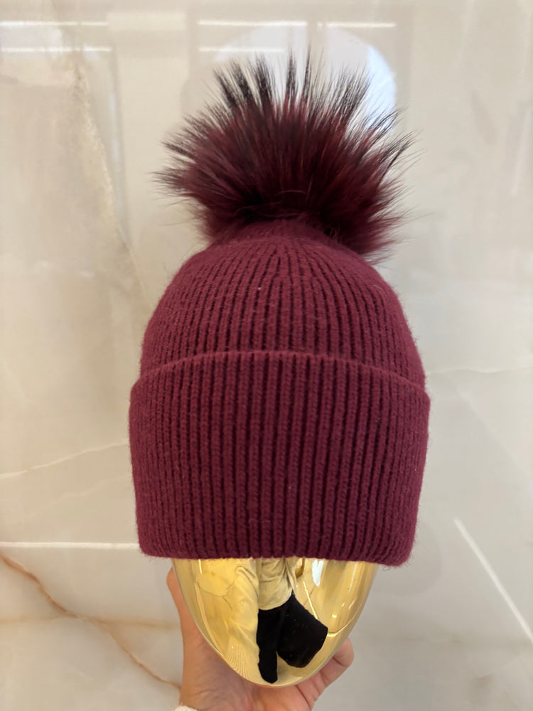 BERRETTA CON RISVOLTO E PON PON - DARCY - BIANCO