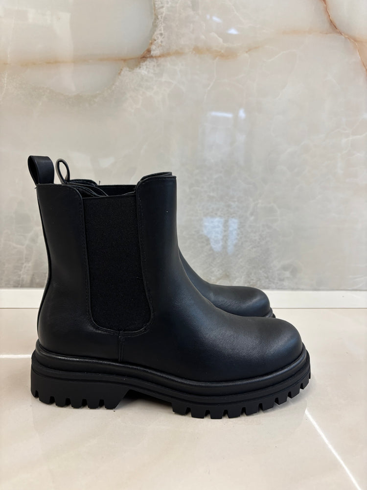 STIVALETTO BASSO LISCIO - NERO