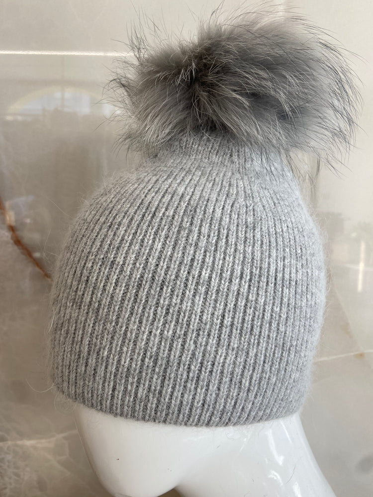 BERRETTA CON PON PON - CALLA - GRIGIO