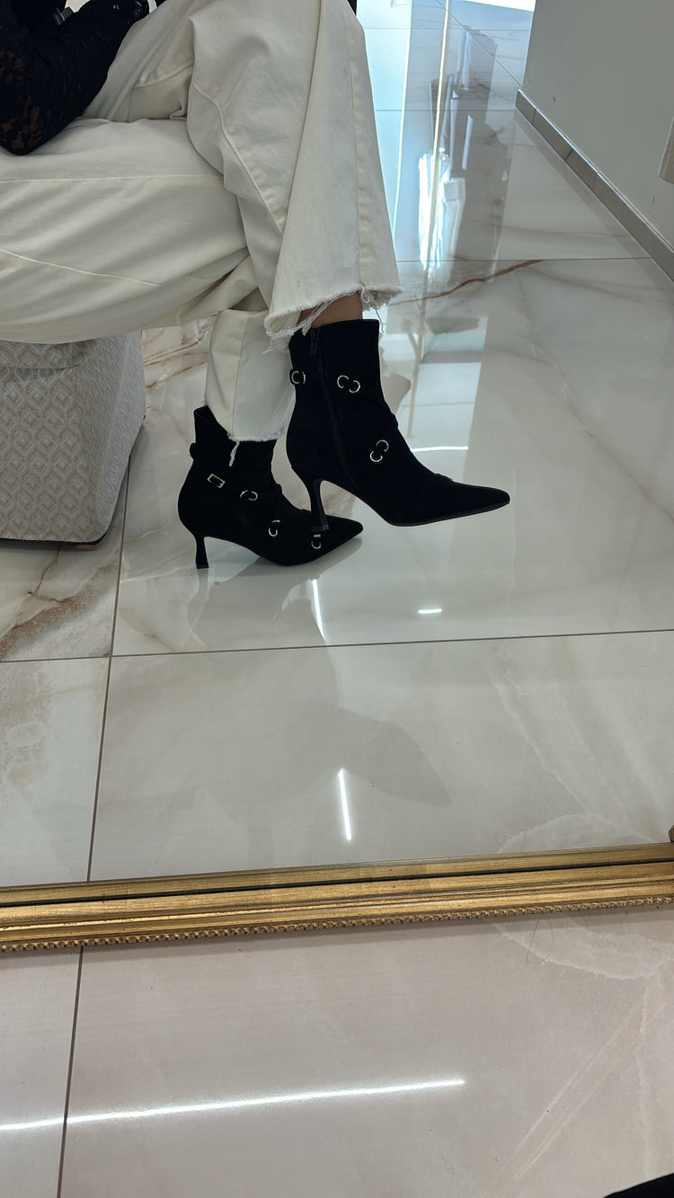 STIVALETTO LACCETTI - NERO