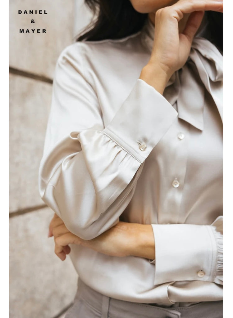 DANIEL & MAYER - CAMICIA IN SETA - BEIGE CON FIOCCO
