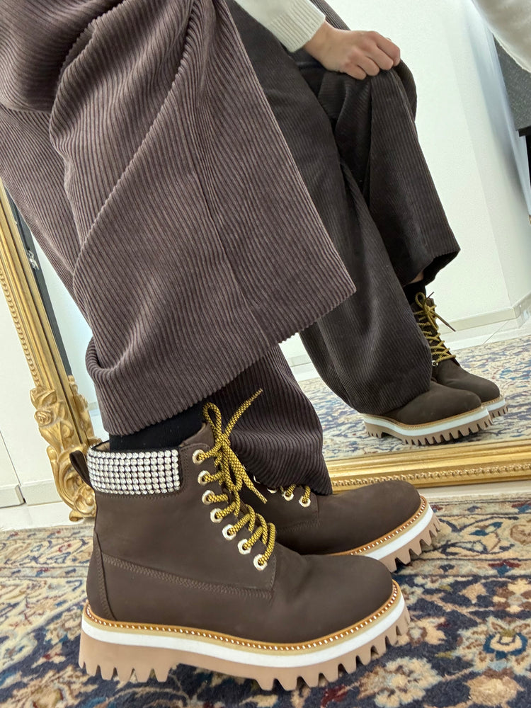 LA CARRIE - SCARPONCINO CON DIAMANTINI - BROWN