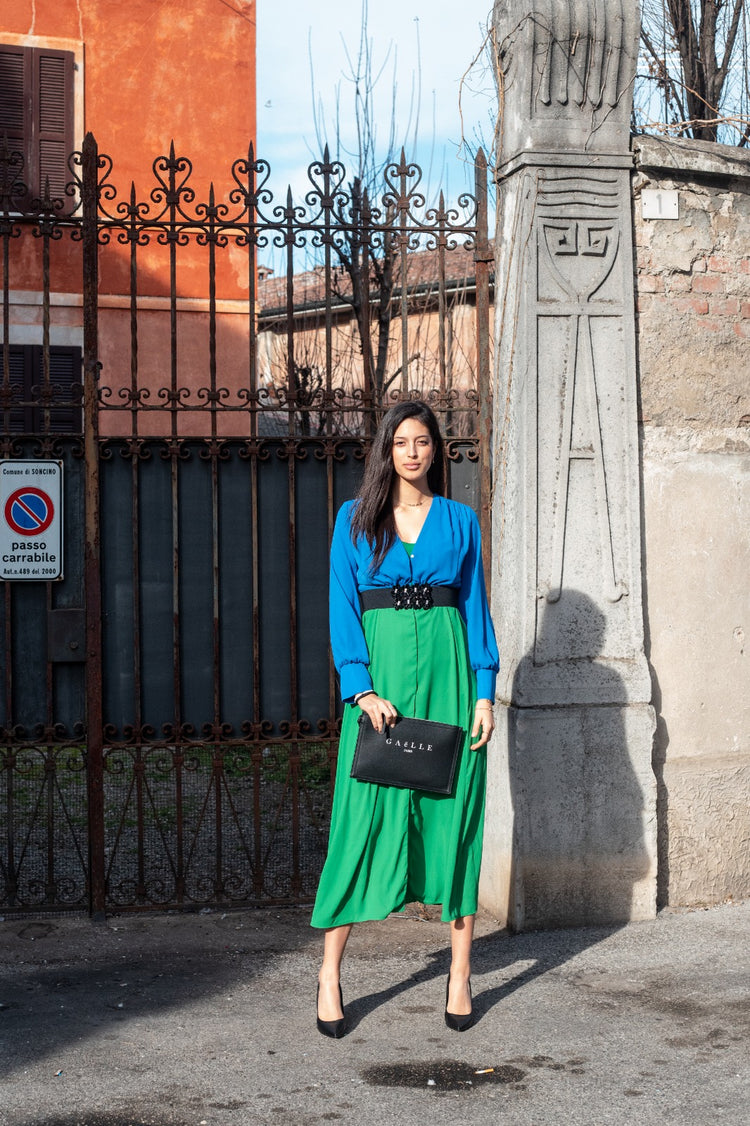 ABITO VERDE E BLU