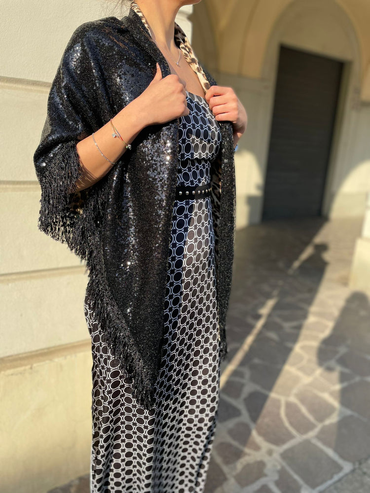 GIL SANTUCCI - ABITO NERO CON SPACCO