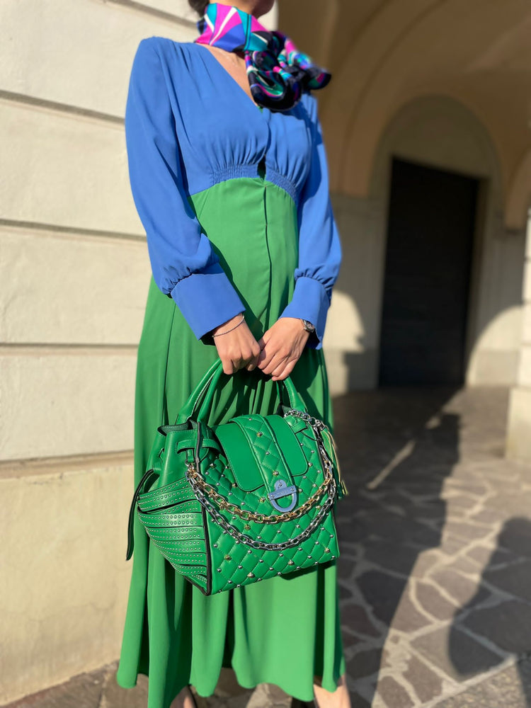 ABITO VERDE E BLU