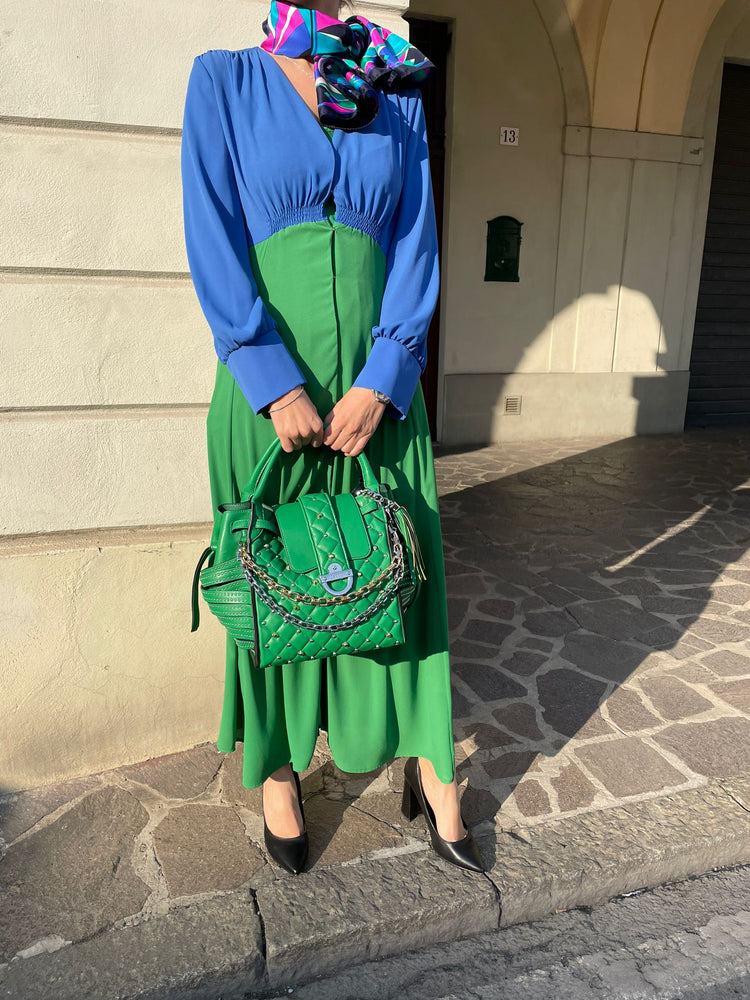 ABITO VERDE E BLU