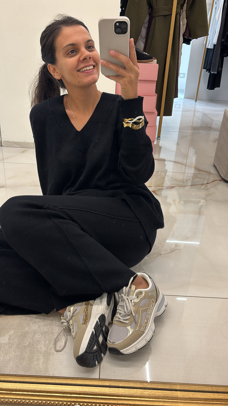 SUSY MIX -  COMPLETO MAGLIA V + PANTALONE - NERO