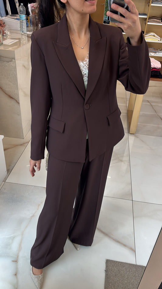 ANGELA DAVIS - TAILLEUR SUSANNE GIACCA - CIOCCOLATO