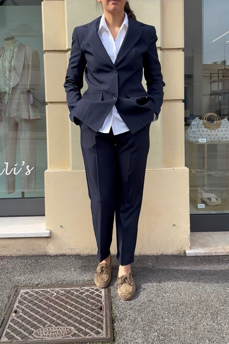 Carmen - Completo con fiocco - Taglio uomo  - Blu notte