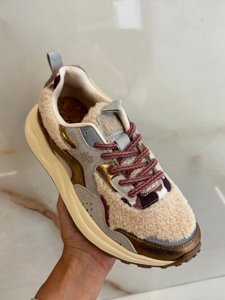 SNEAKERS - BEIGE / ORO
