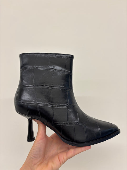 STIVALETTO TACCO 4 CM - ECO PELLE - NERO