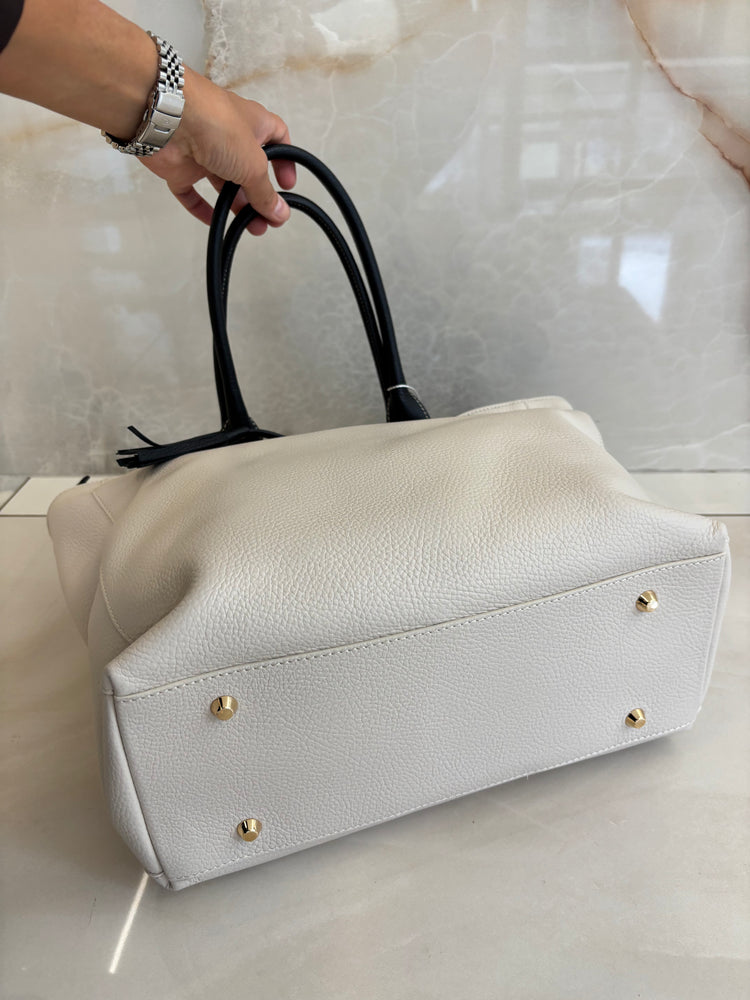 BORSA QUIET LUXURY - LATTE